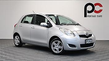 83,013 Km, Hatchback, 990 cc, Petrol engine, Automatic