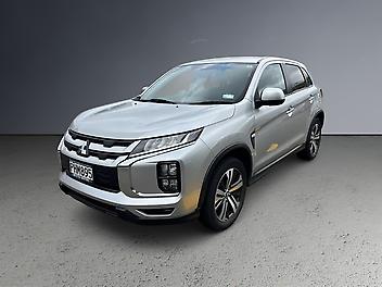 63,000 Km, Station Wagon, 1998 cc, Petrol engine, CVT