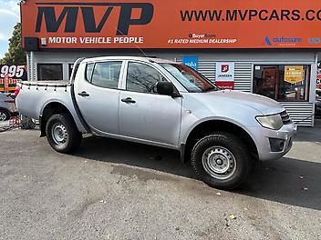 315,211 Km, Ute, 2477 cc, Diesel engine, Manual