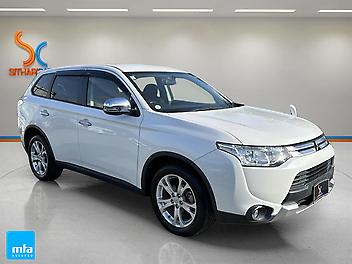 19,591 Km, RV-SUV, 2000 cc, Petrol engine, Auto