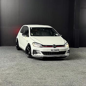 98,500 Km, Hatchback, 1980 cc, Petrol engine, Automatic