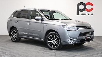 104,060 Km, Suv, 1998 cc, Plug-in hybrid engine, Automatic