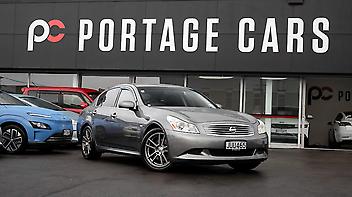 149,790 Km, Sedan, 3490 cc, Petrol engine, Automatic