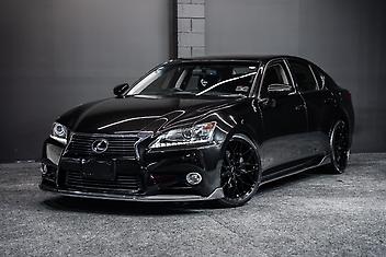 117,000 Km, Sedan, 2499 cc, Petrol engine, Automatic