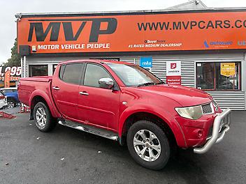 321,694 Km, Ute, 2477 cc, Diesel engine, Automatic