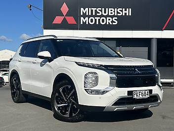 153,900 Km, RV/SUV, 2488135 cc, Petrol engine, Continuous Variable