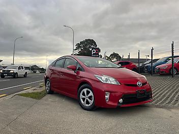 77,990 Km, Sedan, 1797 cc, Hybrid engine, Automatic