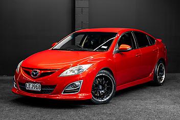 170,000 Km, Sedan, 2480 cc, Petrol engine, Manual