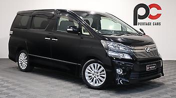 162,110 Km, People Movers, 2362 cc, Petrol engine, Automatic