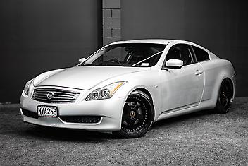 120,000 Km, Coupe, 3696 cc, Petrol engine, Tiptronic