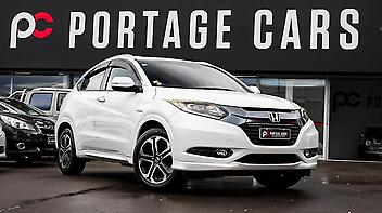 70,260 Km, RV-SUV, 1496 cc, Petrol engine, Automatic