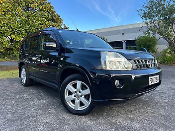 136,107 Km, Station Wagon, 1998 cc, Petrol engine, Automatic