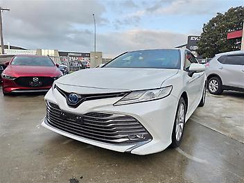 90,094 Km, Sedan, 2500 cc, Hybrid engine, Automatic