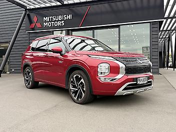 47,000 Km, RV/SUV, 236098 cc, Plugin Petrol Hybrid engine, automatic