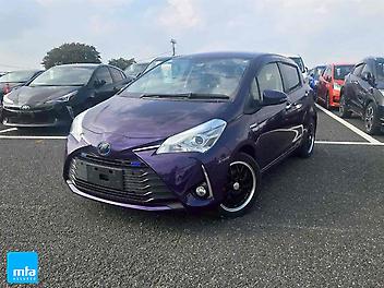 87,940 Km, Hatchback, 1500 cc, Hybrid engine, Auto