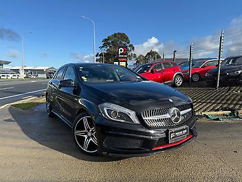 49,206 Km, Hatchback, Petrol engine, Automatic