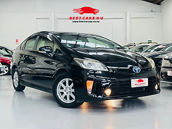 95,020 Km, Hatchback, 1797 cc, Hybrid engine, Automatic