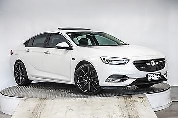 63,653 Km, Sedan, 3600 cc, Petrol engine, Auto