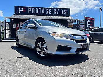 60,451 Km, Sedan, 1496 cc, Hybrid engine, Automatic