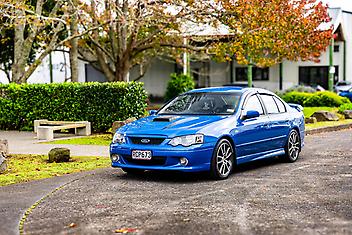 162,000 Km, Sedan, 5408 cc, Petrol engine, Tiptronic