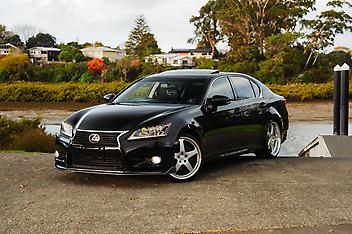 119,000 Km, Sedan, 2499 cc, Petrol engine, Automatic