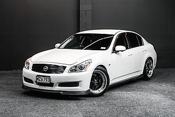120,000 Km, Sedan, 2490 cc, Petrol engine, Automatic