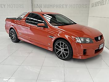 245,700 Km, Utility, 5967 cc, Petrol engine, 6 Speed Automatic (TipTronic)