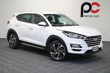 84,749 Km, RV-SUV, 1999 cc, Petrol engine, Automatic