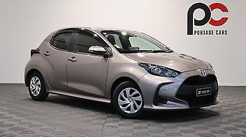 133,780 Km, Hatchback, 1490 cc, Hybrid engine, Automatic