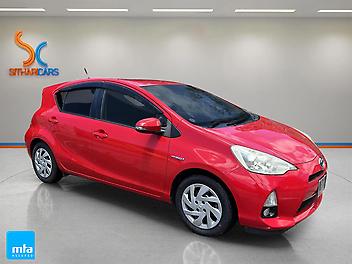 108,139 Km, Hatchback, 1500 cc, Hybrid engine, Auto