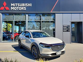 5,000 Km, RV/SUV, 2488139 cc, Petrol engine, 6-gear automatic