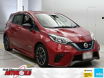 102,342 Km, Hatchback, 1200 cc, Hybrid (Electricity) engine, Automatic
