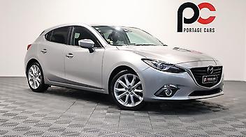 44,744 Km, Hatchback, 2000 cc, Petrol engine, Automatic