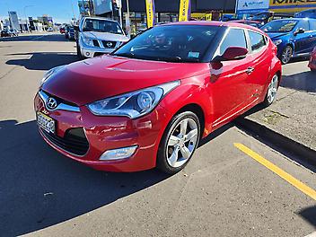 180,562 Km, Hatchback, 1591 cc, Petrol engine, Automatic