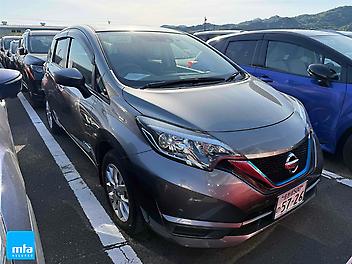 37,524 Km, Hatchback, 1200 cc, Hybrid (Electricity) engine, Auto