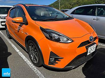 92,786 Km, Hatchback, 1500 cc, Hybrid engine, Auto