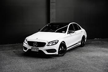 114,000 Km, Sedan, 1990 cc, Petrol engine, Automatic