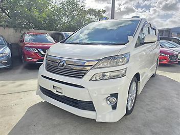 102,559 Km, Van, 2360 cc, Petrol engine, Automatic