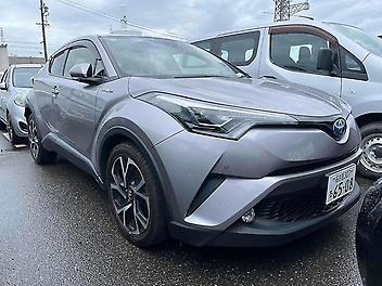 97,199 Km, RV-SUV, 1800 cc, Hybrid engine, Automatic