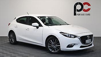 96,772 Km, Hatchback, 1998 cc, Petrol engine, Automatic