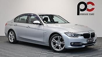 60,200 Km, Sedan, 1997 cc, Petrol engine, Automatic