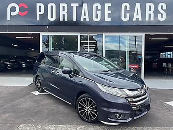 114,950 Km, Station Wagon, 2356 cc, Petrol engine, Automatic