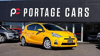 143,880 Km, Hatchback, 1496 cc, Hybrid engine, Automatic