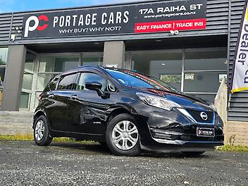 76,119 Km, Hatchback, 1198 cc, Hybrid engine, Automatic