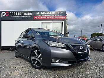 38,625 Km, Hatchback, 0 cc, Electric engine, Automatic