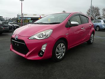 78,000 Km, Hatchback, 1500 cc, Hybrid (Electricity) engine, automatic