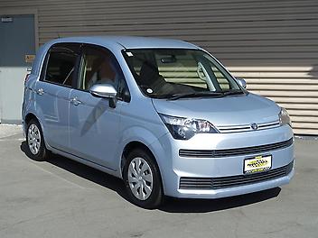 24,767 Km, Hatchback, 1496 cc, Petrol engine, CVT