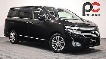 123,120 Km, People Movers, 2488 cc, Petrol engine, Automatic