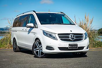 96,000 Km, Van, 2200 cc, Diesel engine, Automatic