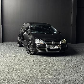 146,000 Km, Hatchback, 3180 cc, Petrol engine, Automatic